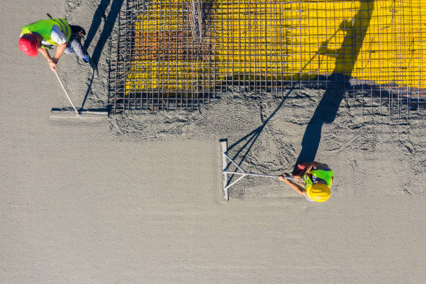 Best Concrete Flooring Contractor  in Gas City, IN